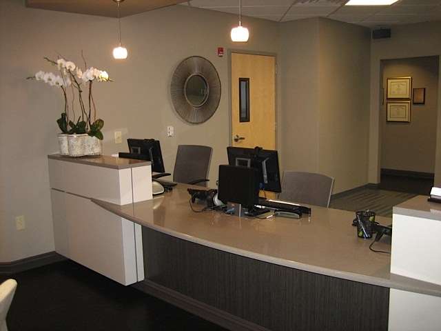 Jahnle Eye Associates | 2010 West Chester Pike #310, Havertown, PA 19083, USA | Phone: (610) 446-2260