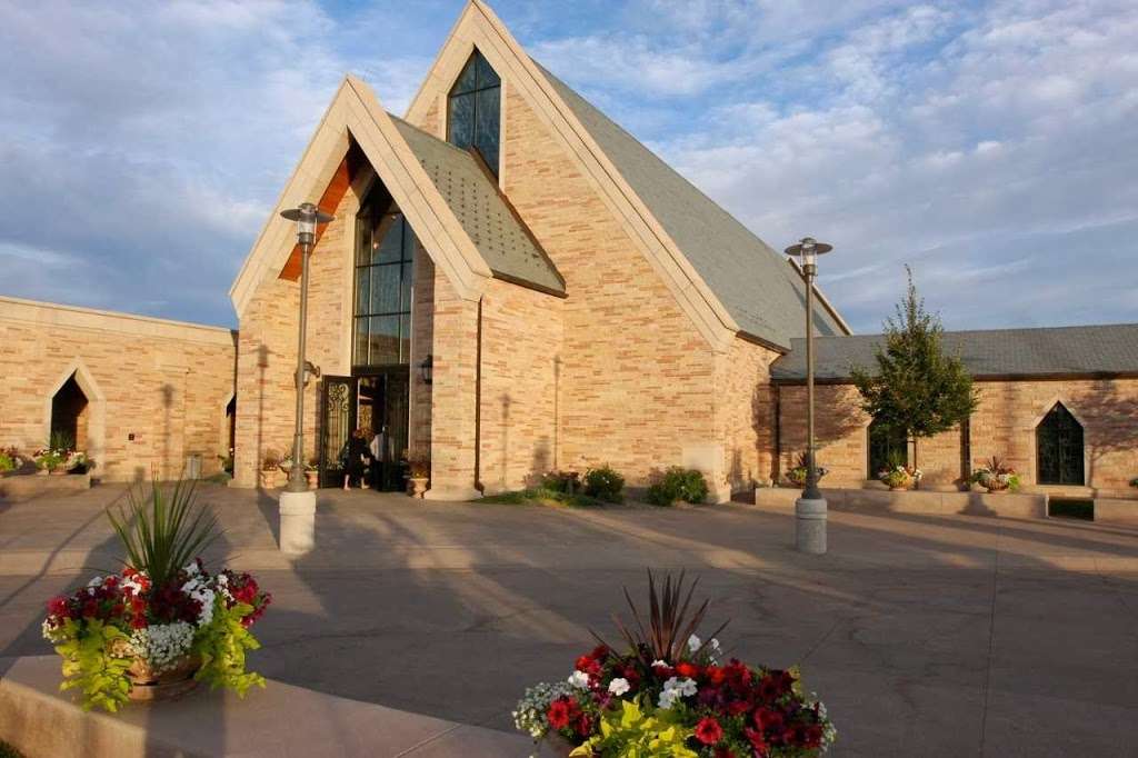 Cherry Hills Community Church | 3900 Grace Blvd, Highlands Ranch, CO 80126, USA | Phone: (303) 791-4100