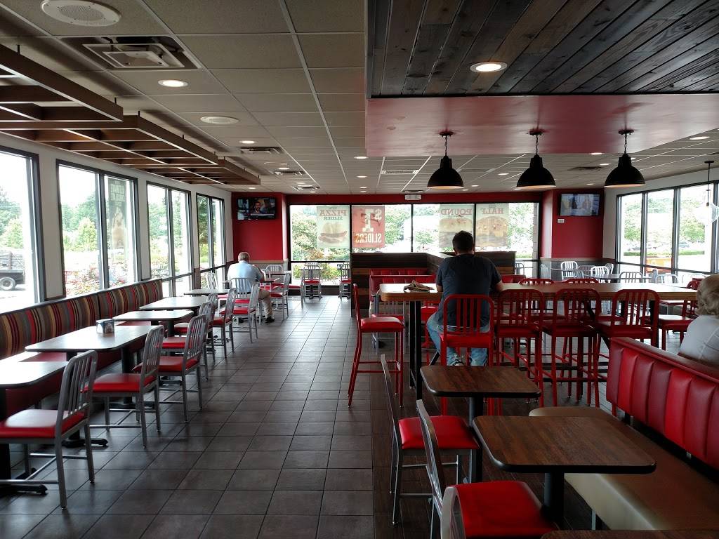 Arbys | 1319 Bridford Pkwy, Greensboro, NC 27407, USA | Phone: (336) 297-1365