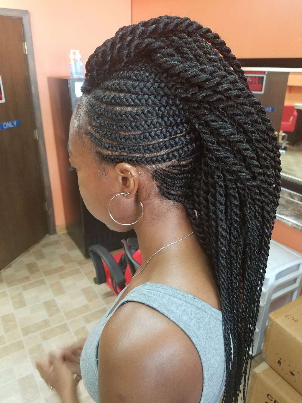 Fatima African Hair Braiding and Design | 1103 E St Charles Rd, Lombard, IL 60148 | Phone: (630) 495-3613