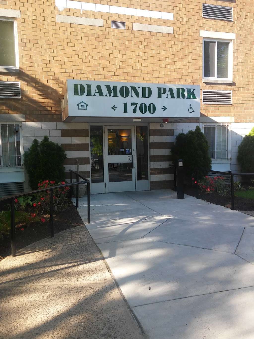 Diamond Park | 1700 W Susquehanna Ave, Philadelphia, PA 19121, USA | Phone: (215) 765-6626