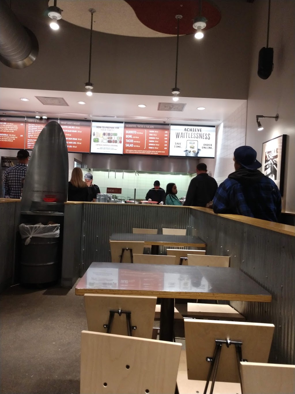 Chipotle Mexican Grill | 5642 Allen Way Ste 104, Castle Rock, CO 80108, USA | Phone: (303) 663-0552