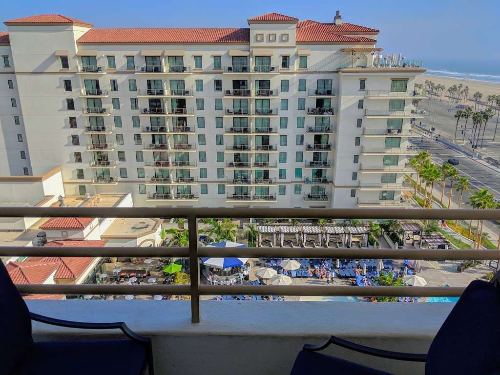 Hilton Hotel Huntington Beach | Hilton Waterfront Beach Resort, 21100 Pacific Coast Hwy, Huntington Beach, CA 92648 | Phone: (714) 845-8000