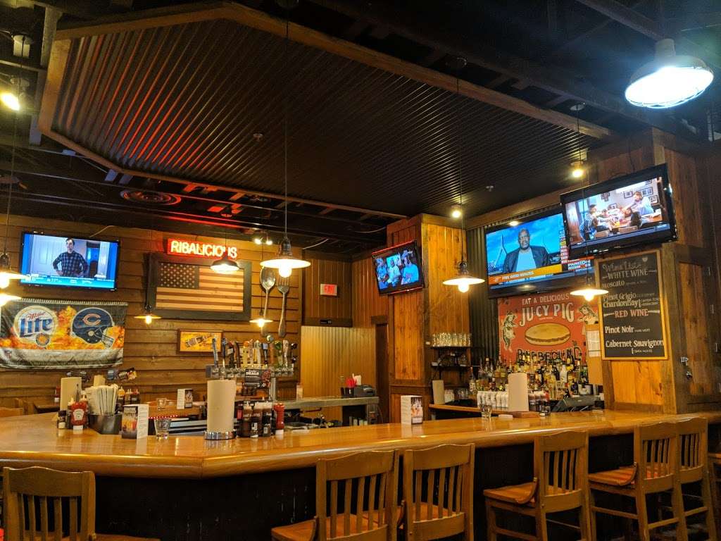 Famous Daves Bar-B-Que | 2440 US-34, Oswego, IL 60543 | Phone: (630) 551-4733