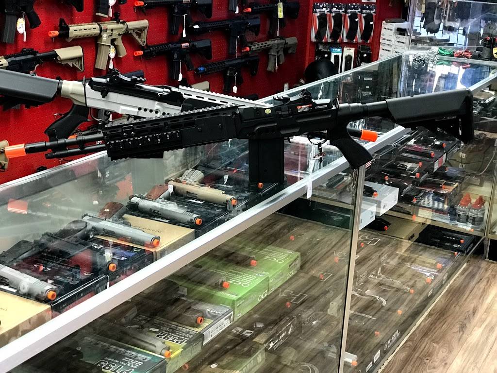 Commandos Airsoft Guns & BB Store | 27740 Gratiot Ave, Roseville, MI 48066, USA | Phone: (313) 829-8299