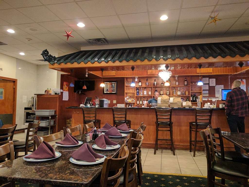 Tasty House Chinese Restaurant | 804 N Ridge Rd B, Castle Rock, CO 80104 | Phone: (303) 663-8138