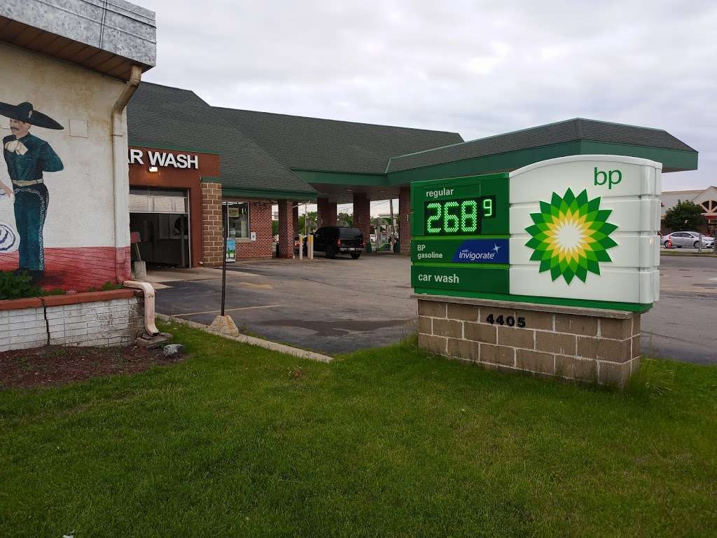 BP | 4405 W Loomis Rd, Greenfield, WI 53220, USA | Phone: (414) 282-8420