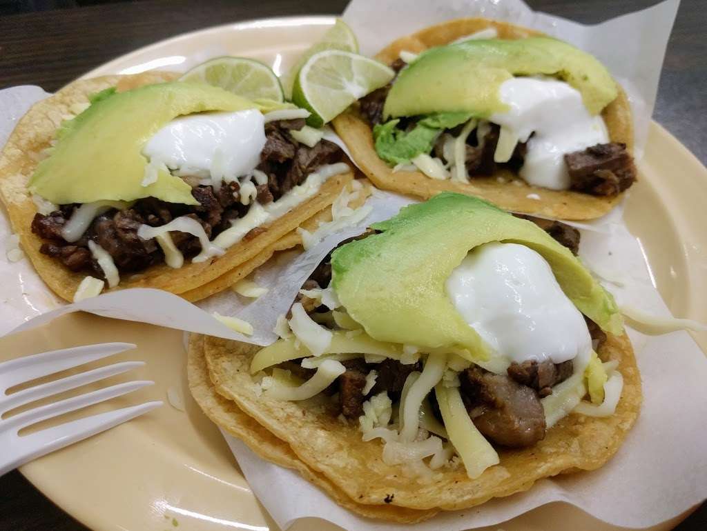 Marys Taqueria | 1901 S Canalport Ave, Chicago, IL 60616 | Phone: (312) 491-9999