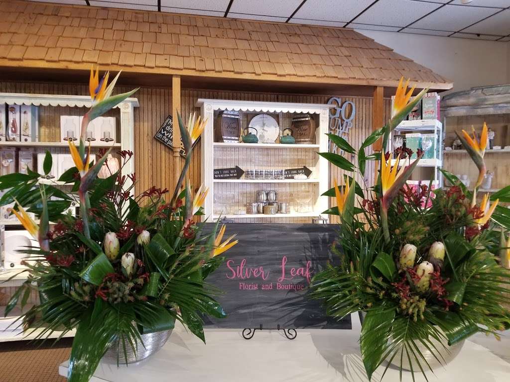 Silver leaf Florist and Boutique | 217 E Culver Rd, Knox, IN 46534, USA | Phone: (574) 772-4005