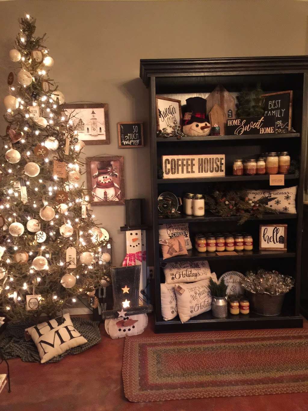 Hoosier Candle Company formerly Walnut Street Traditions | 731 South St, Dayton, IN 47941, USA | Phone: (765) 296-9425