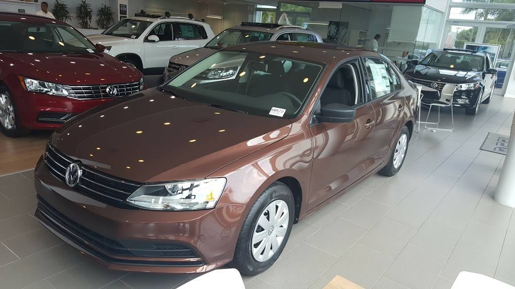 Deel Volkswagen | 3601 Bird Rd, Miami, FL 33133, USA | Phone: (305) 448-3335