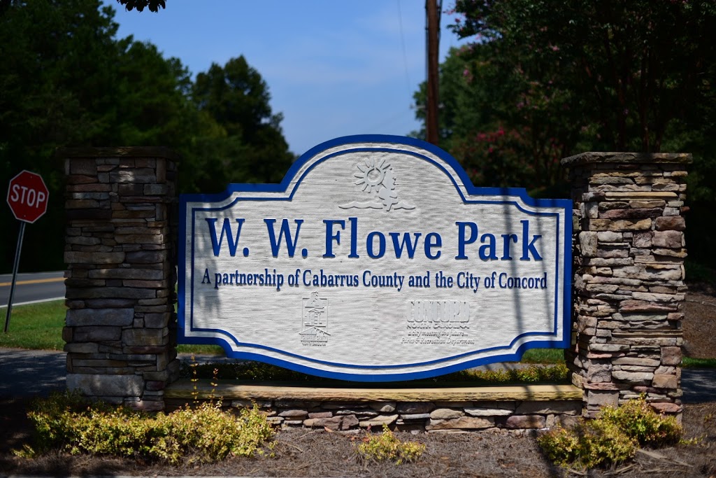 W W Flowe Park | 99 Central Heights Dr, Concord, NC 28025, USA | Phone: (704) 262-3444