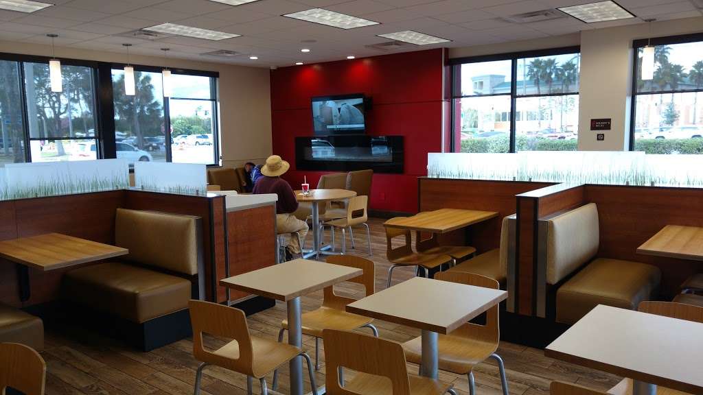 Wendys | 5824 Central Florida Pkwy, Orlando, FL 32821 | Phone: (407) 239-4134