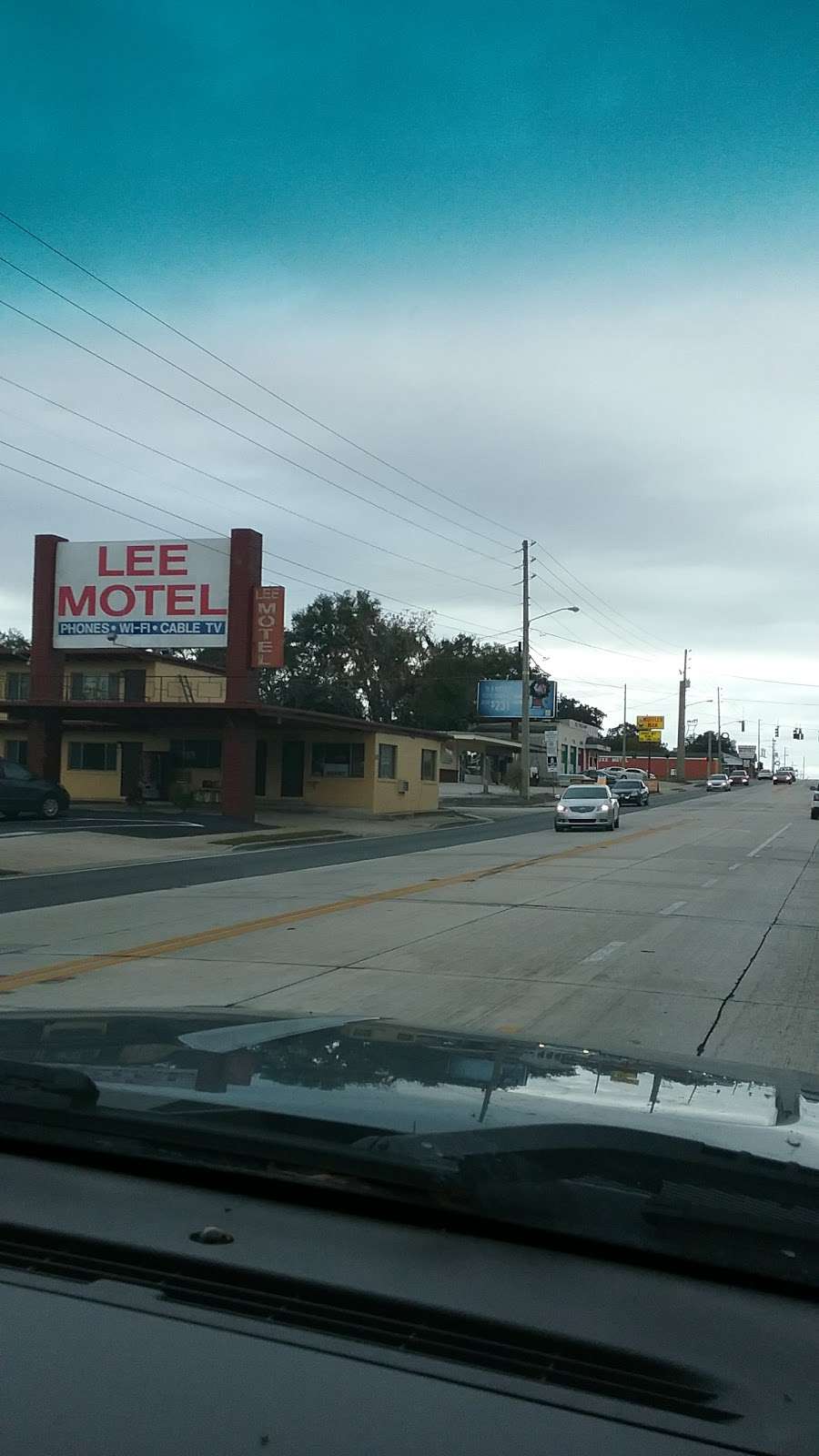 Lee Motel | 201 S 14th St, Leesburg, FL 34748 | Phone: (352) 787-2351