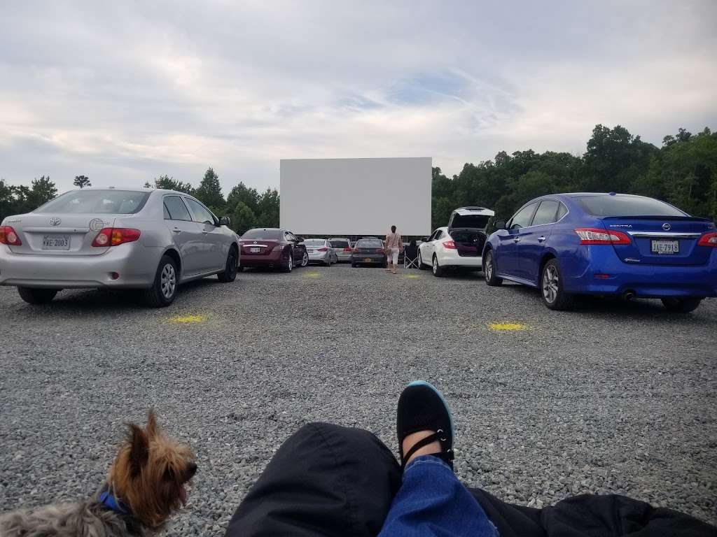 Goochland Drive-In Theater | 4344 Old Fredericksburg Rd, Hadensville, VA 23067, USA | Phone: (804) 457-3456