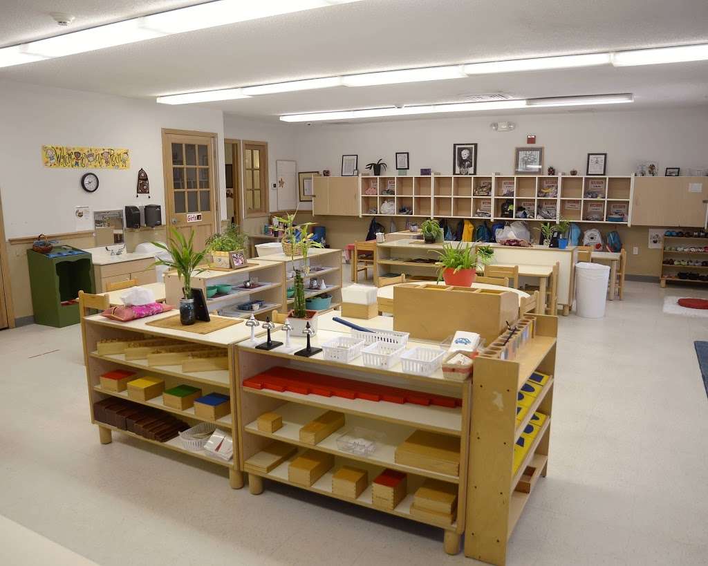 Greatwood Montessori | 6633 Greatwood Pkwy, Sugar Land, TX 77479, USA | Phone: (281) 343-1888