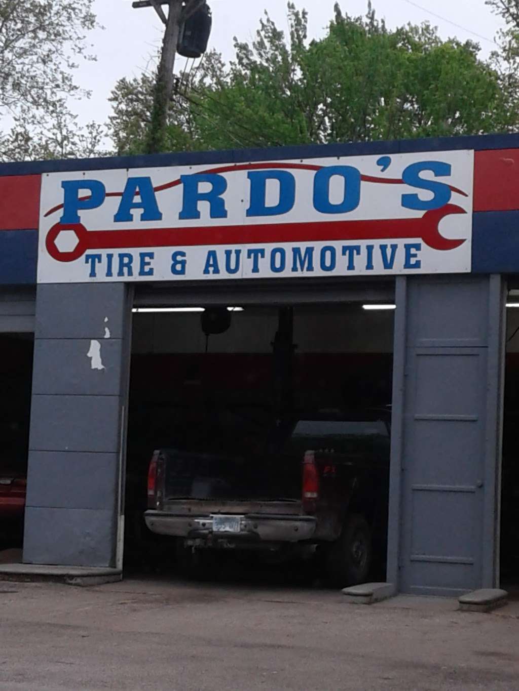 Pardos Automotive | 4639 Parallel Pkwy, Kansas City, KS 66104, USA | Phone: (913) 963-7039