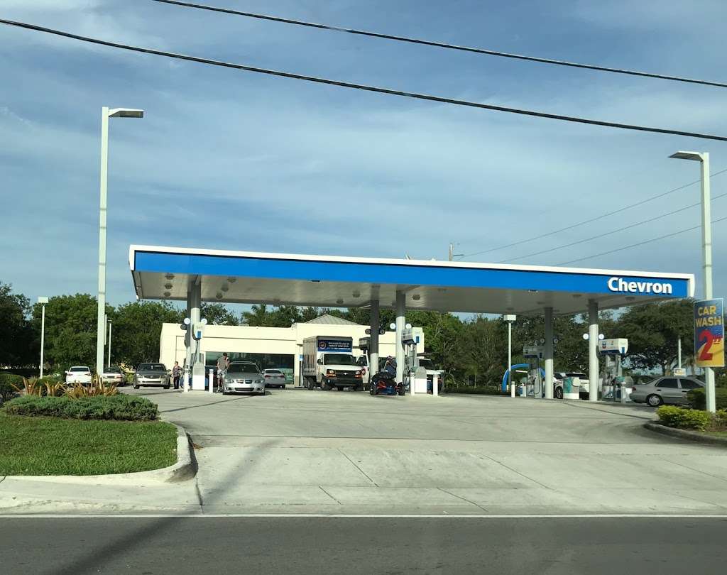 Chevron | 18305 NW 57th Ave, Miami Gardens, FL 33055, USA