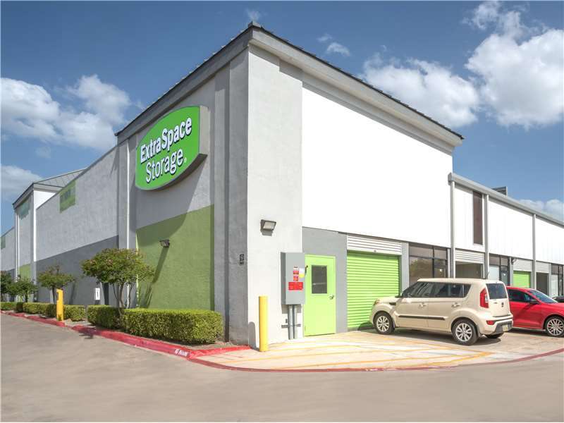 Extra Space Storage | 202 N Loop 1604 W, San Antonio, TX 78232, USA | Phone: (210) 692-4959