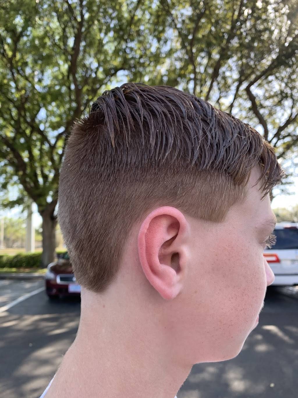 Fantastic Sams Cut & Color | 2480 W Brandon Blvd, Brandon, FL 33511, USA | Phone: (813) 681-7267