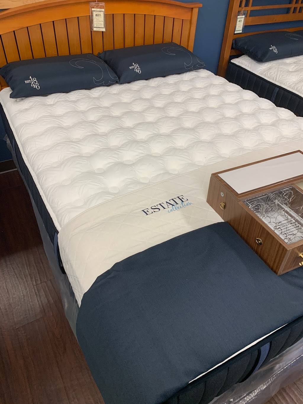 Wisconsin Bedding | 5117 Monona Dr, Monona, WI 53716, USA | Phone: (608) 222-5025