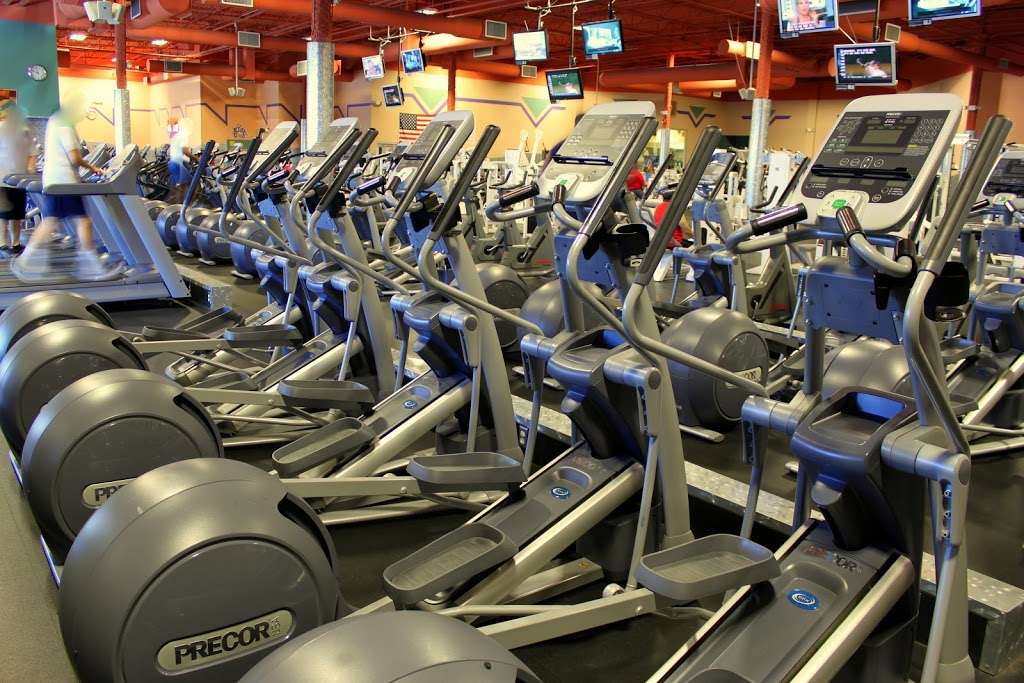 24 Hour Fitness | 2106 W Craig Rd, North Las Vegas, NV 89032, USA | Phone: (702) 633-6034