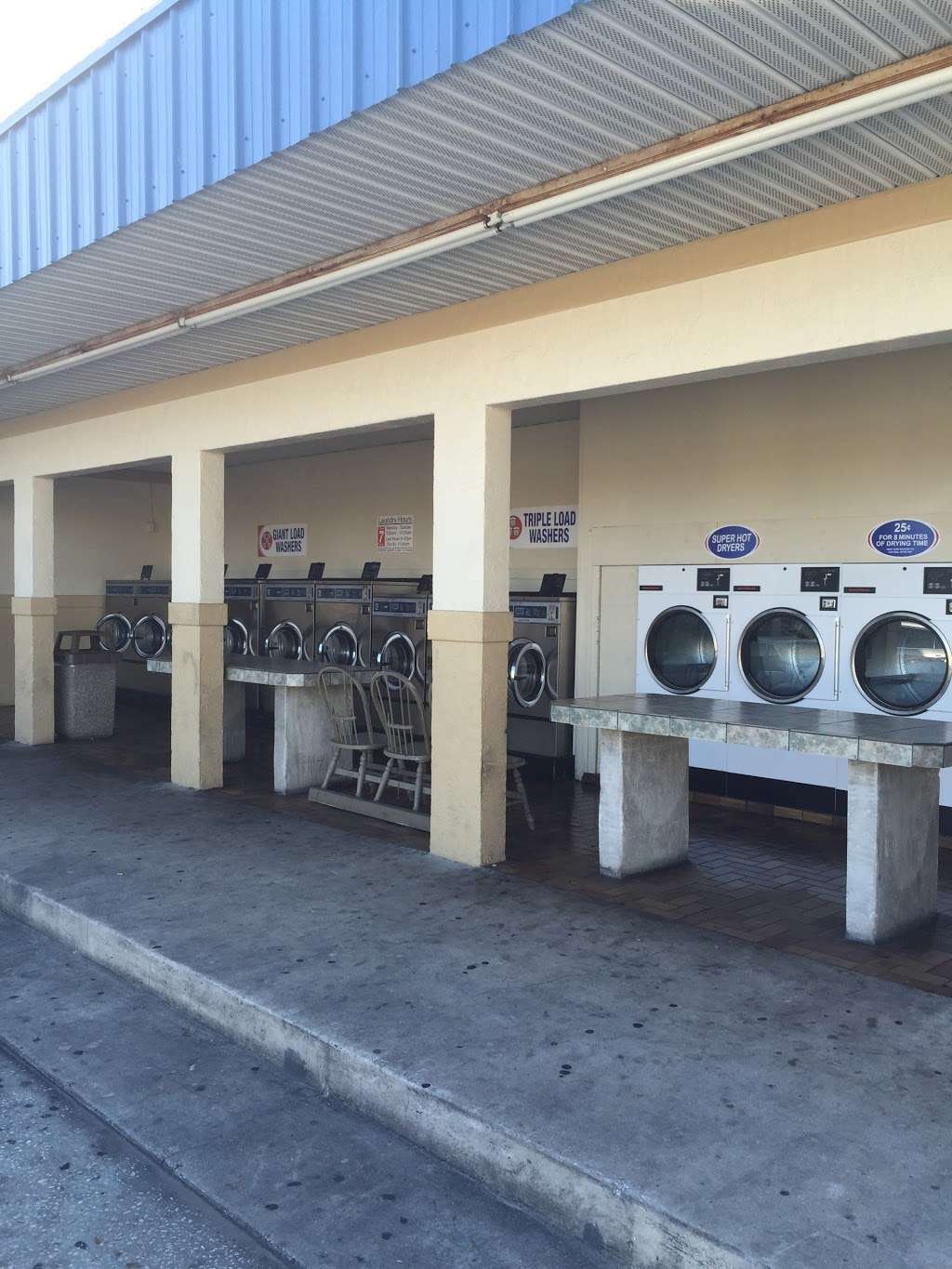 Wash World Coin Laundry | 1799 E Hinson Ave, Haines City, FL 33845, USA | Phone: (863) 547-9829