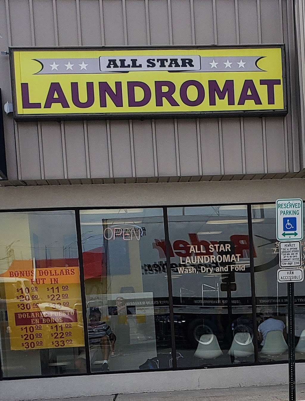 Allstar Laundromat | 835 Roosevelt Ave # 8, Carteret, NJ 07008, USA | Phone: (732) 541-9274