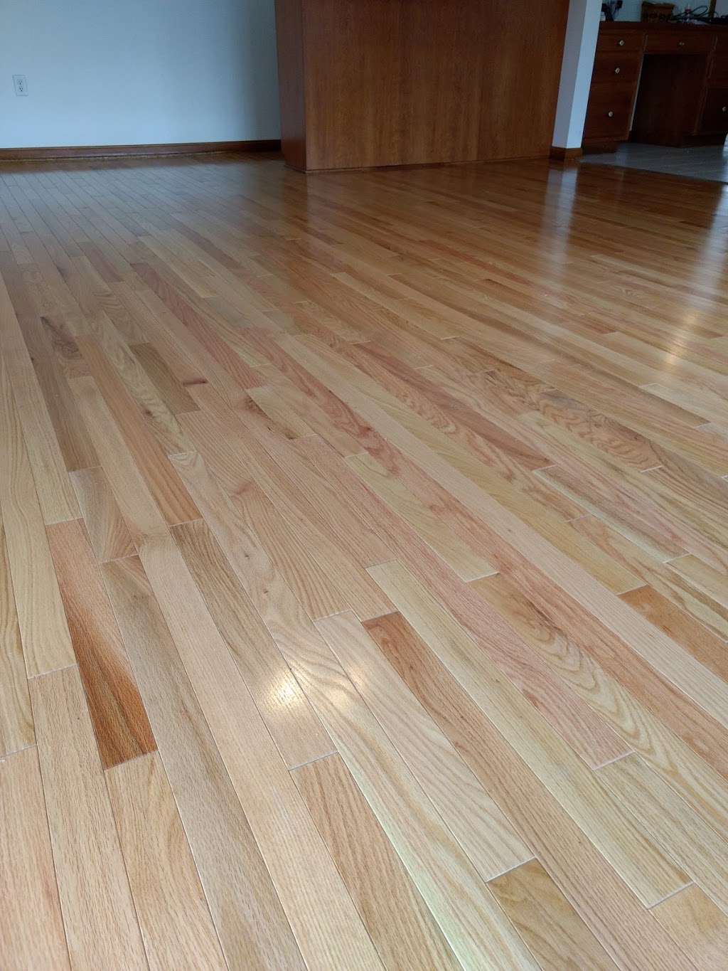 Cahall Flooring LLC | 37 Meadow Ave, Camden Wyoming, DE 19934, USA | Phone: (302) 331-3158