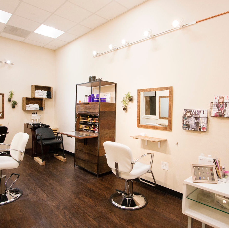 Phenix Salon Suites | 5964 W Parker Rd #116, Plano, TX 75093, USA | Phone: (469) 708-7806