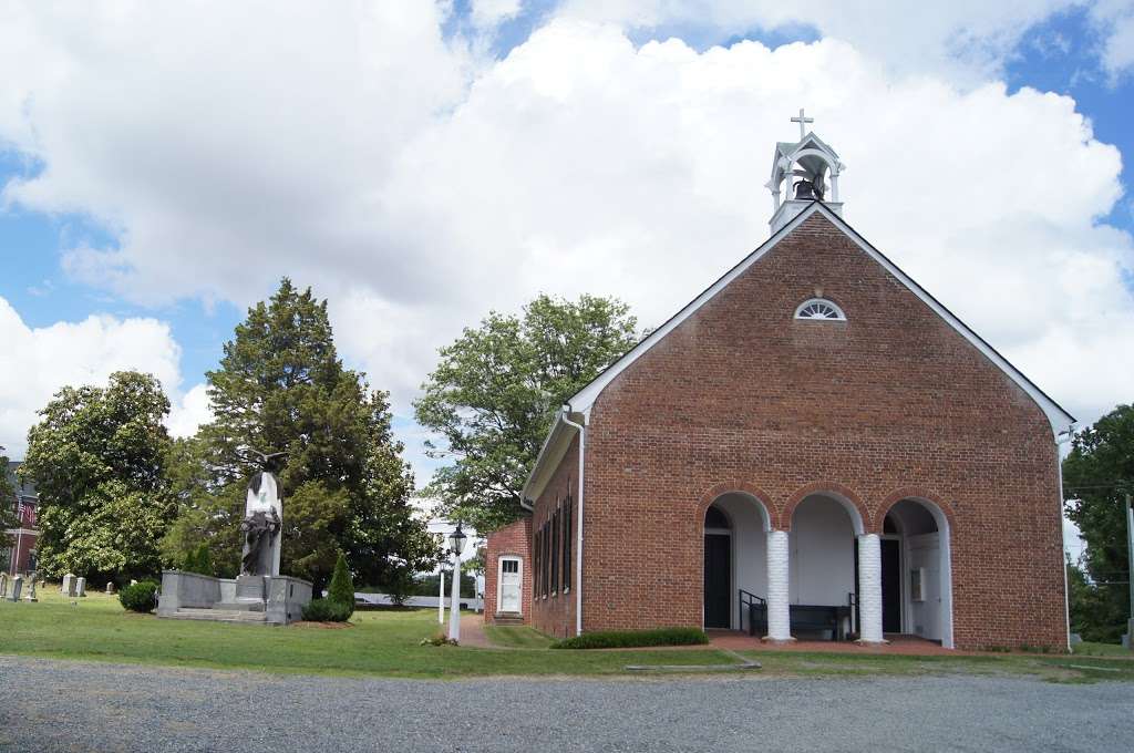 St Johns Episcopal Church | 5987 Richmond Rd, Warsaw, VA 22572, USA | Phone: (804) 333-4333