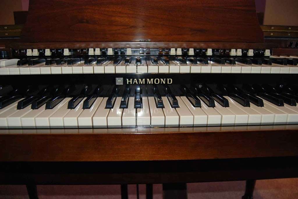 Classic Hammonds | 1314 W Eisenhower Rd #173, Leavenworth, KS 66048, USA | Phone: (913) 645-7473