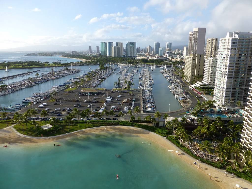 Hawaii Yacht Club | 1739 Ala Moana Blvd, Honolulu, HI 96815, USA | Phone: (808) 949-4622