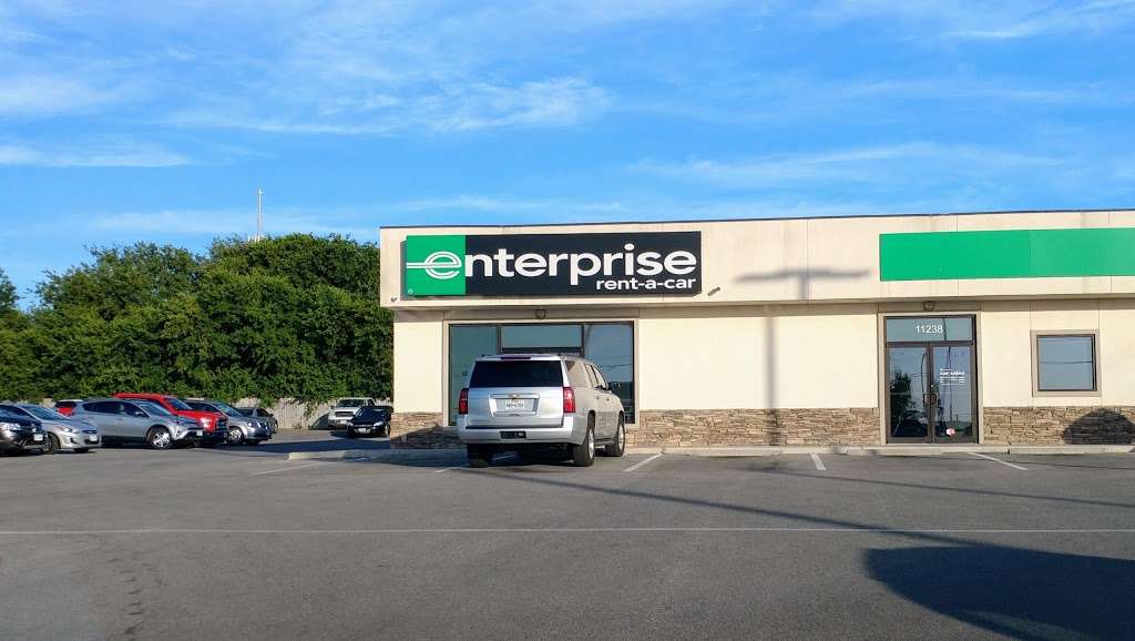 Enterprise Rent-A-Car | 11238 N Interstate 35, San Antonio, TX 78233, USA | Phone: (210) 599-3122