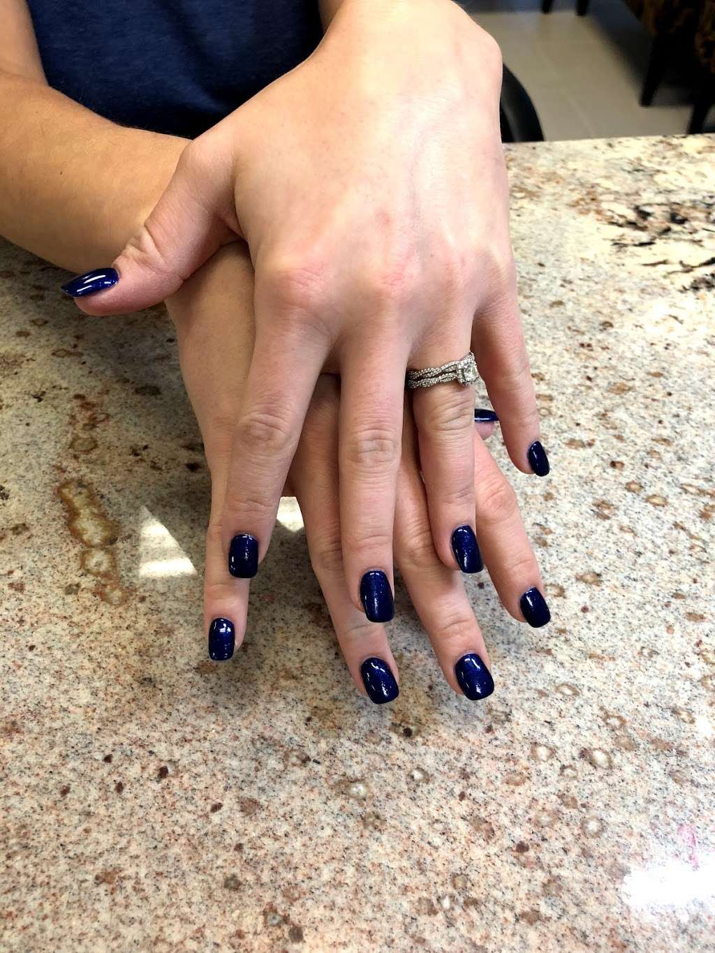 Roses’ Nails n Spa (across Dan Jansen Park) | 4805 S 74th St, Greenfield, WI 53220, USA | Phone: (414) 817-9018