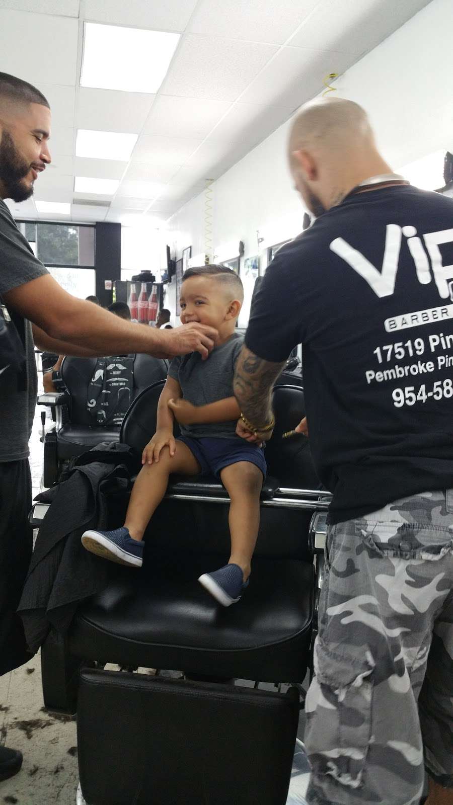 V.I.P. Cuts Barber Shop Inc. | 17519 Pines Blvd, Pembroke Pines, FL 33029, USA | Phone: (954) 589-5966