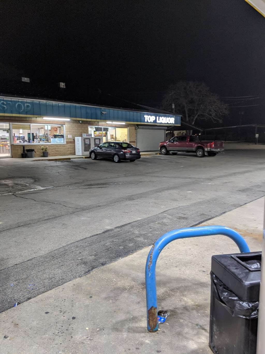 Valero Gas Station | 15540 US-181, San Antonio, TX 78223, USA