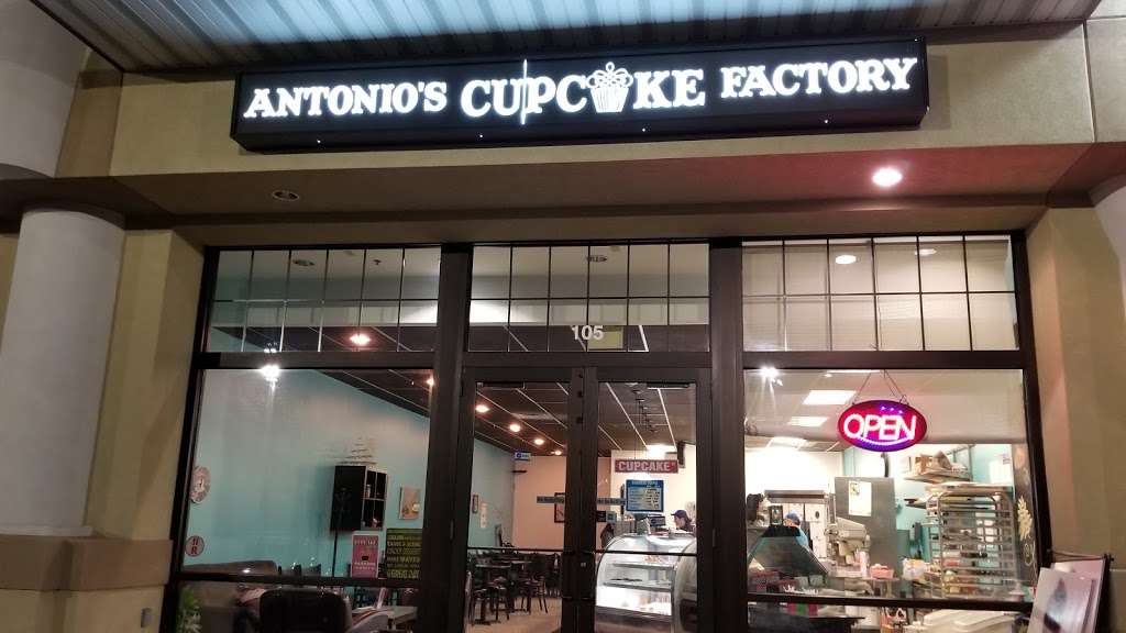 Antonios Cupcake Factory | 145 Windsor Hwy, New Windsor, NY 12553, USA | Phone: (845) 522-8950