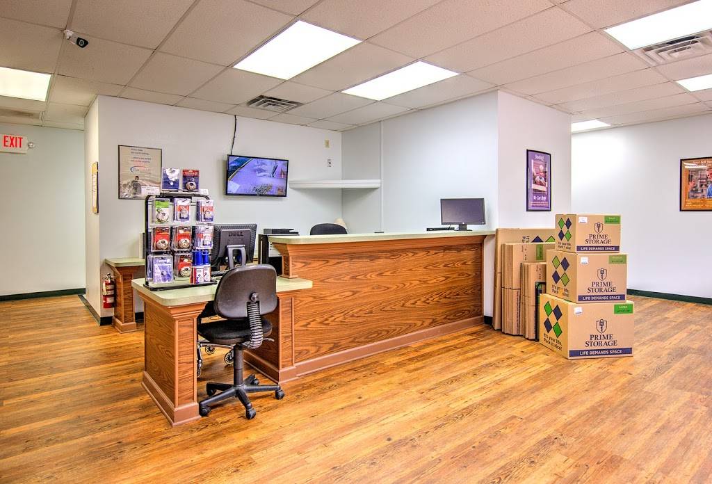 Prime Storage | 13104 Mountain Rd, Glen Allen, VA 23059, USA | Phone: (804) 621-7068