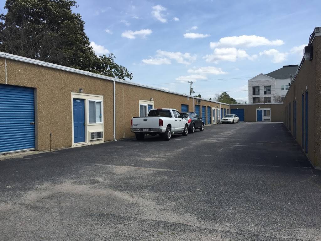 AAAA Self Storage & Moving | 426 Elm Ave, Portsmouth, VA 23704, USA | Phone: (757) 337-4745