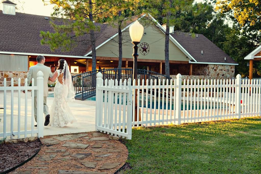 1899 Farmhouse Wedding Venue | 7450 FM982, Princeton, TX 75407, USA | Phone: (469) 212-6975