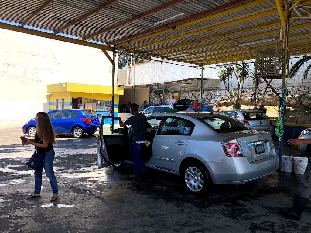 Las Americas Auto Detallado | Av. de Las Americas Ote. 4322, Lomas de Agua Caliente, 22024 Tijuana, B.C., Mexico | Phone: 664 104 1728