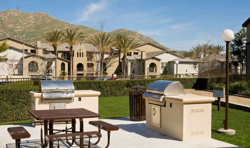 Colonnade at Sycamore Highlands | 5880 Fair Isle Dr, Riverside, CA 92507, USA | Phone: (951) 263-7491