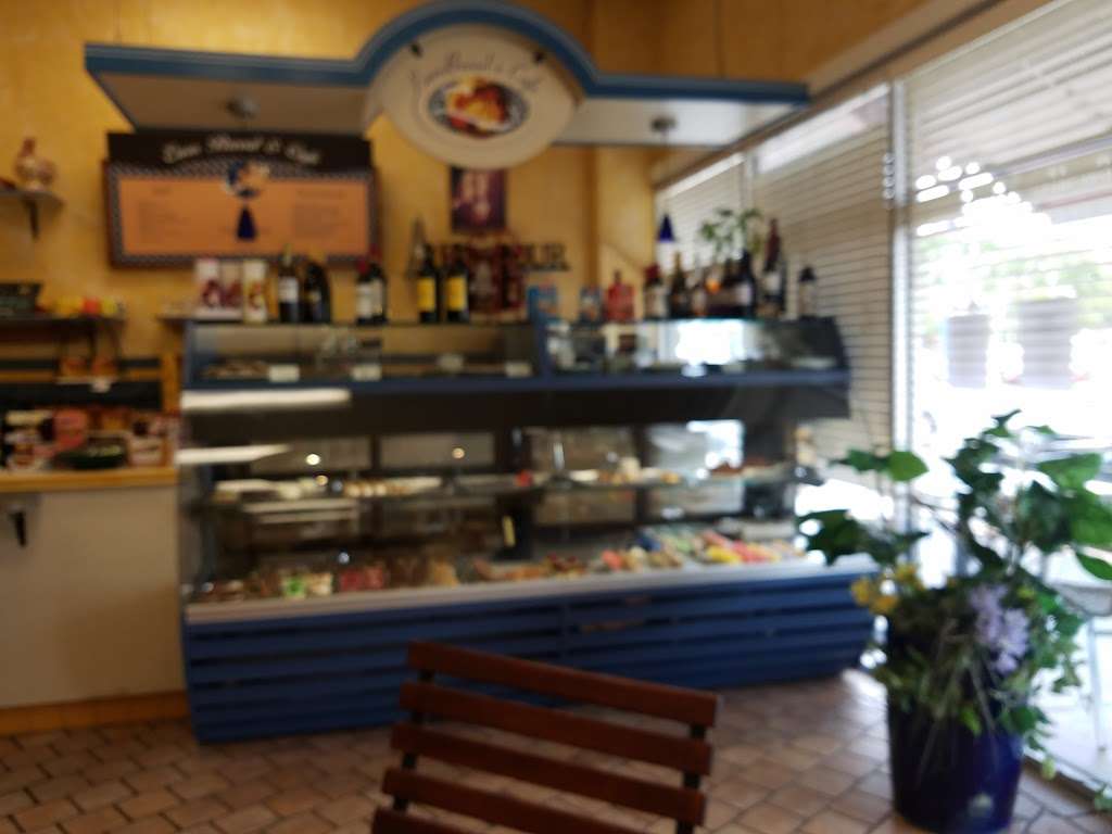 Euro Bread & Cafe | 6847 Stirling Rd, Davie, FL 33314, USA | Phone: (954) 587-3876