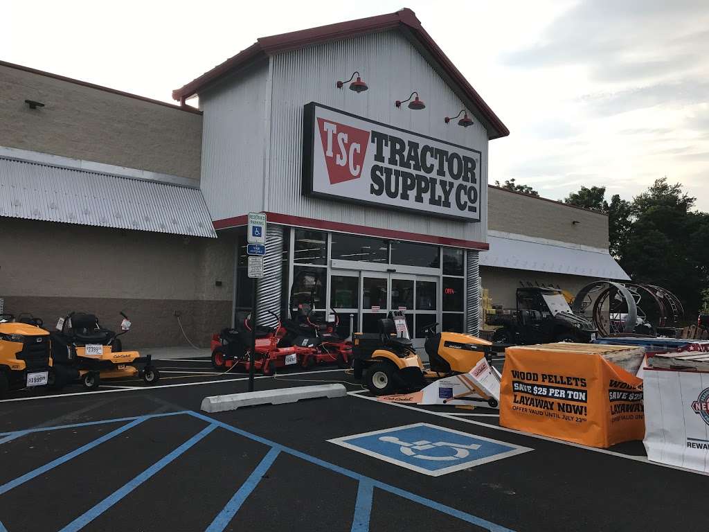 Tractor Supply Co. | 1300 S Dupont Blvd, Smyrna, DE 19977, USA | Phone: (302) 659-3333