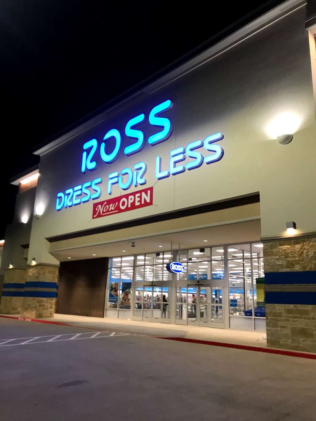 Ross Dress for Less | 3166 S, State Hwy 161 Ste 145, Grand Prairie, TX 75052, USA | Phone: (972) 352-2627