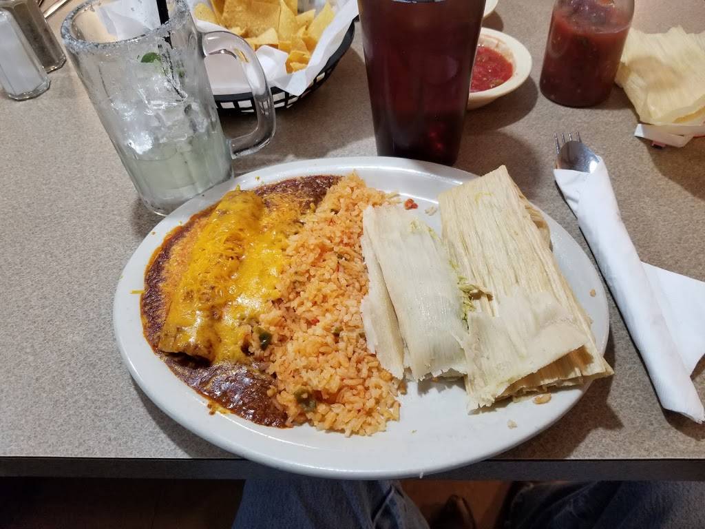 Connies Mexico Cafe | 2227 N Broadway, Wichita, KS 67219, USA | Phone: (316) 832-9636