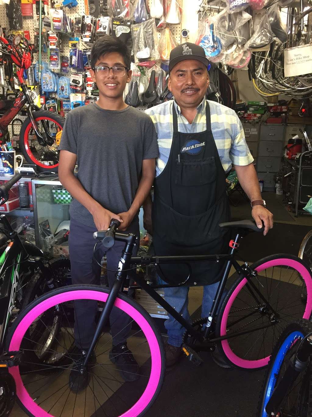 Lions Bike Shop | 1387 W 29th St, Los Angeles, CA 90007, USA | Phone: (323) 733-2791