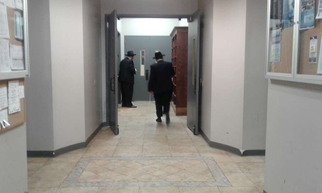 Agudath Israel of Bayswater | 2422 Bayswater Ave, Far Rockaway, NY 11691 | Phone: (718) 471-1791