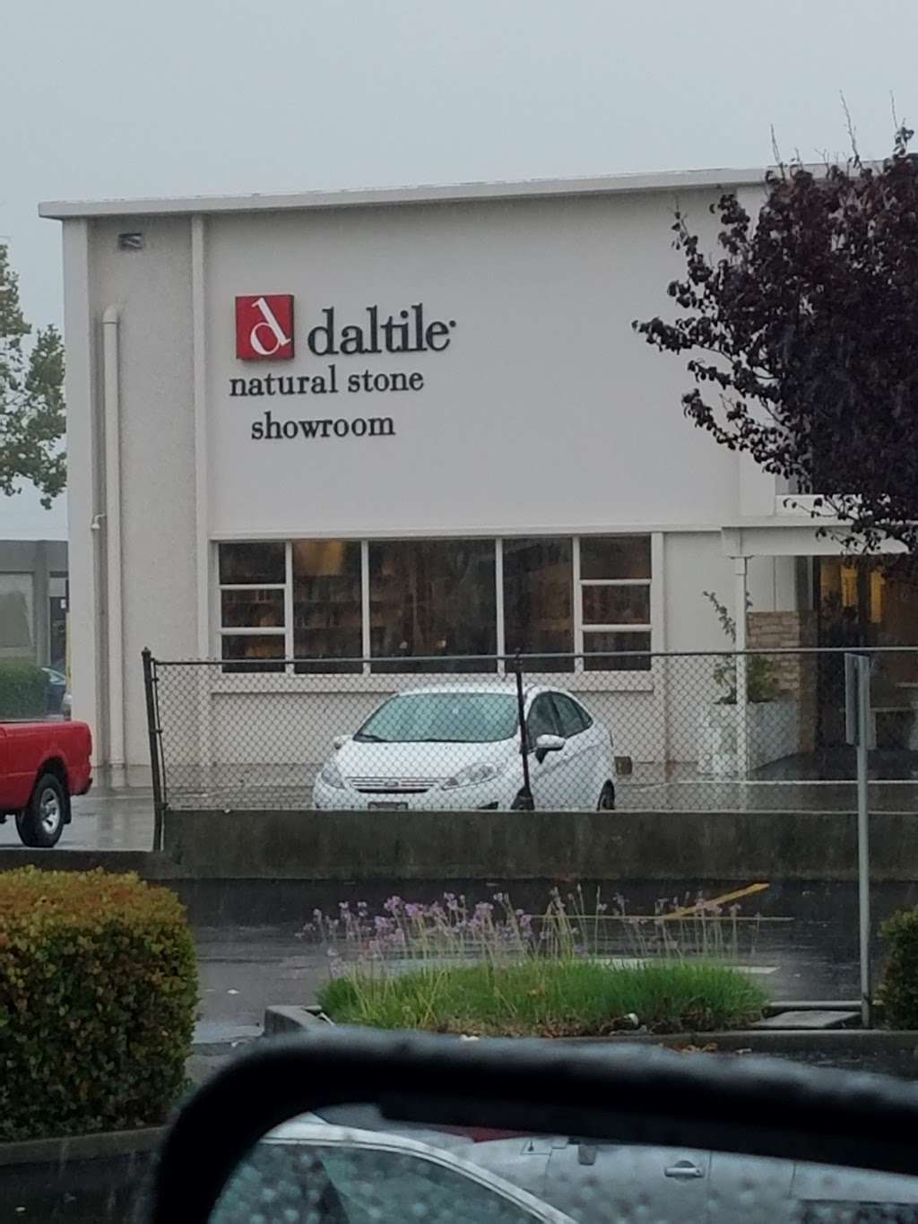 Daltile Sales Service Center | 2311 Merced St, San Leandro, CA 94577 | Phone: (510) 895-9006